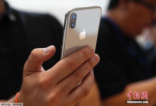 日華媒：愛手機(jī)多于愛孩子？家長(zhǎng)應(yīng)設(shè)親子時(shí)間